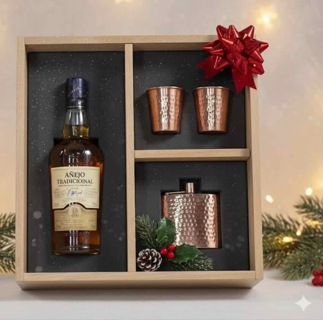 Set Licorera Cobre Martillado